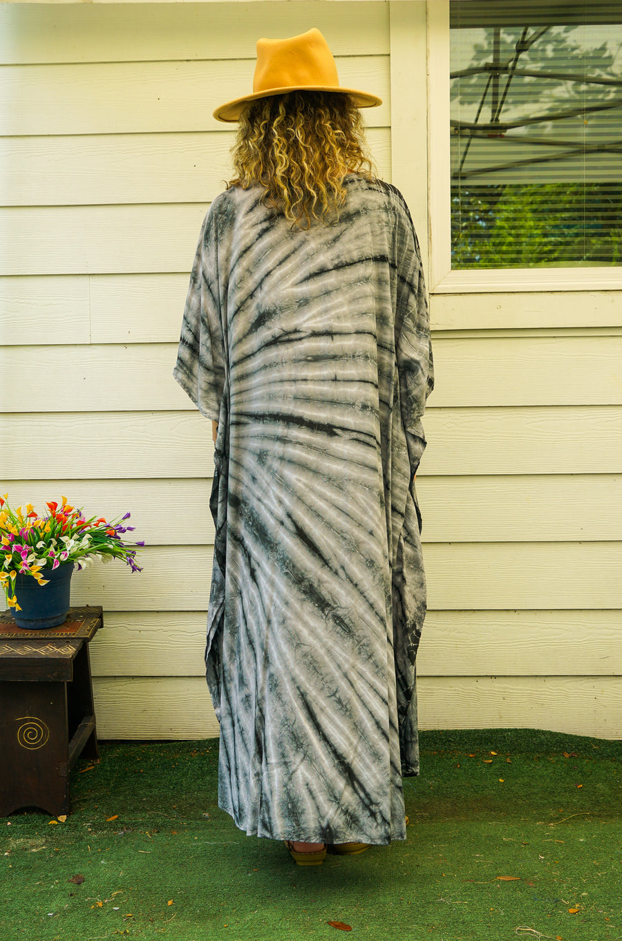 Stone Wave Tie-Dye Kaftan Dress
