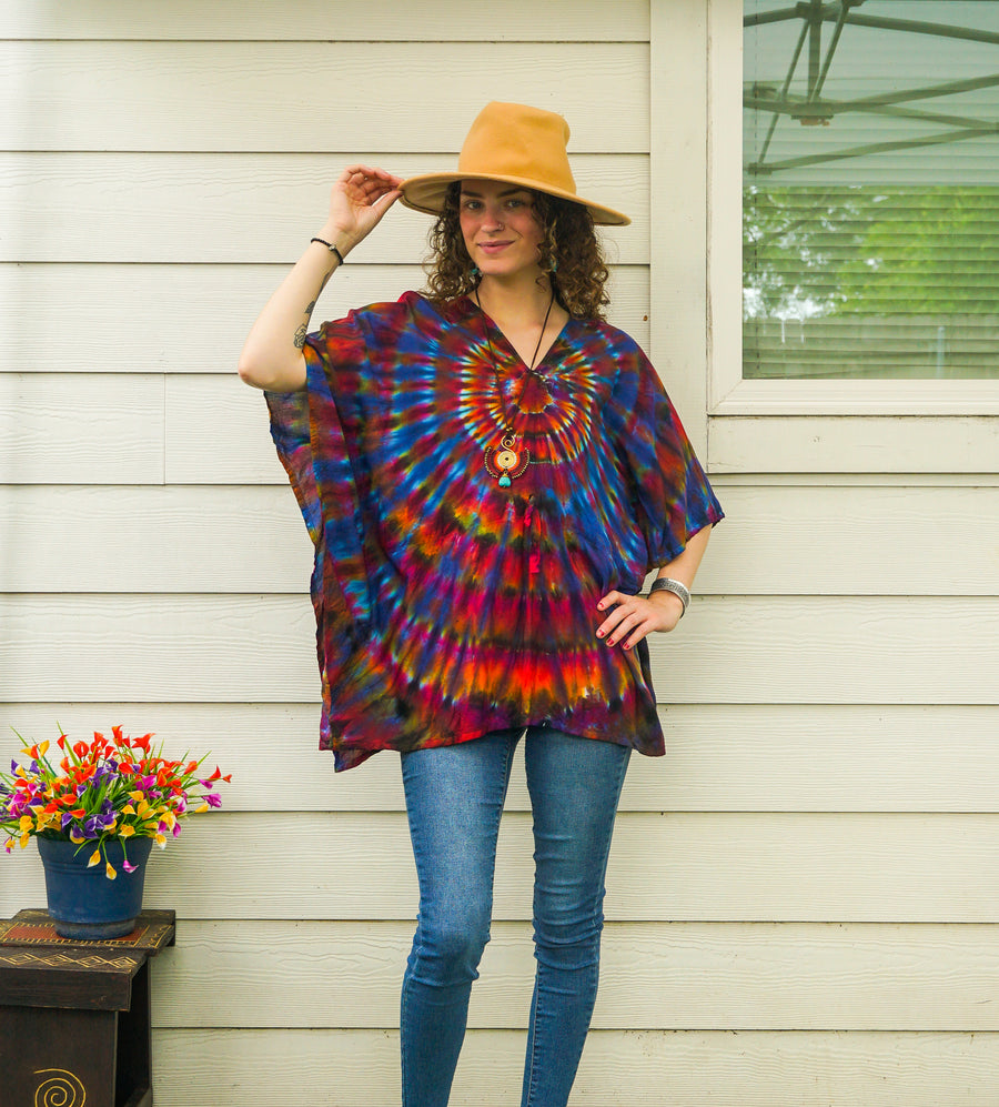 Solar Bloom Tie-Dye Kaftan Blouse – Boho V-Neck Flowing Top