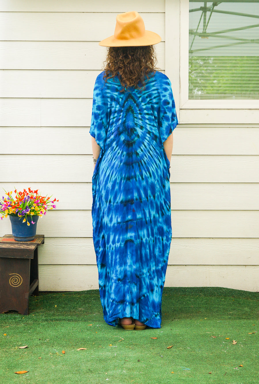 Ocean Pulse Tie-Dye Kaftan Dress