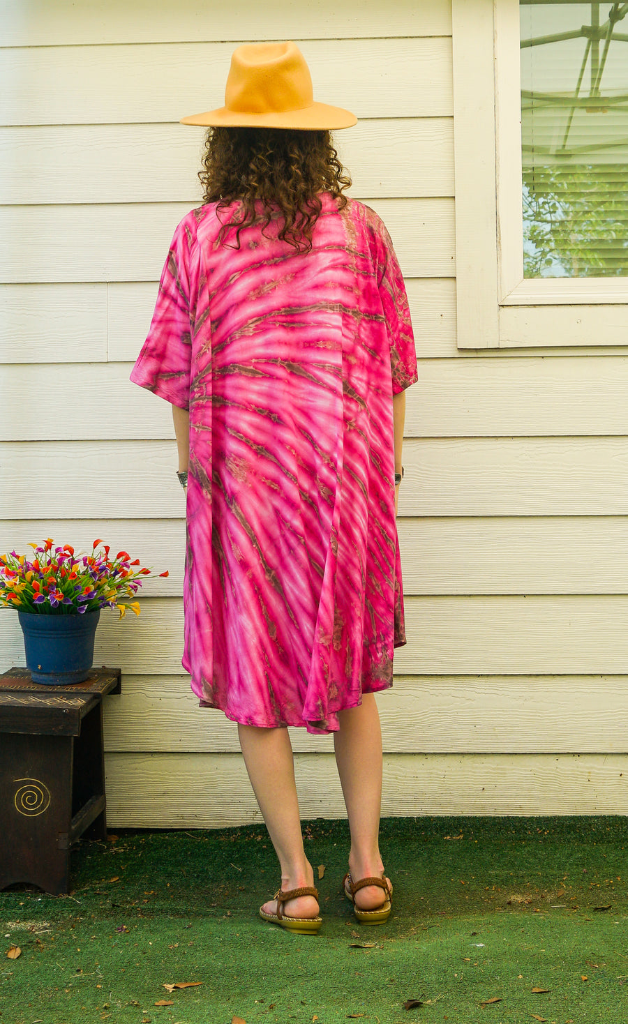 Pink Ripple Waves Midi Dress