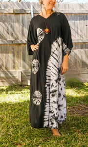Eclipse Harmony Tie Dye Kaftan