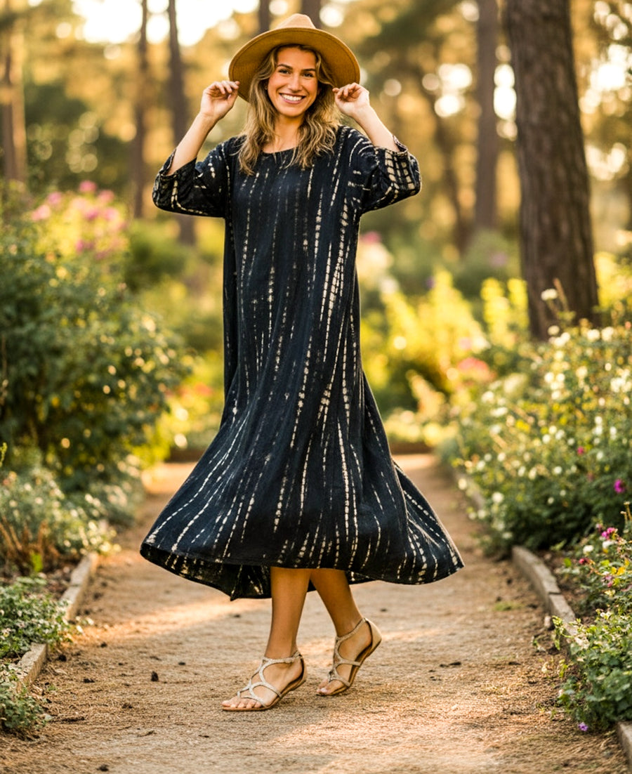 Obsidian Breeze Maxi Dress