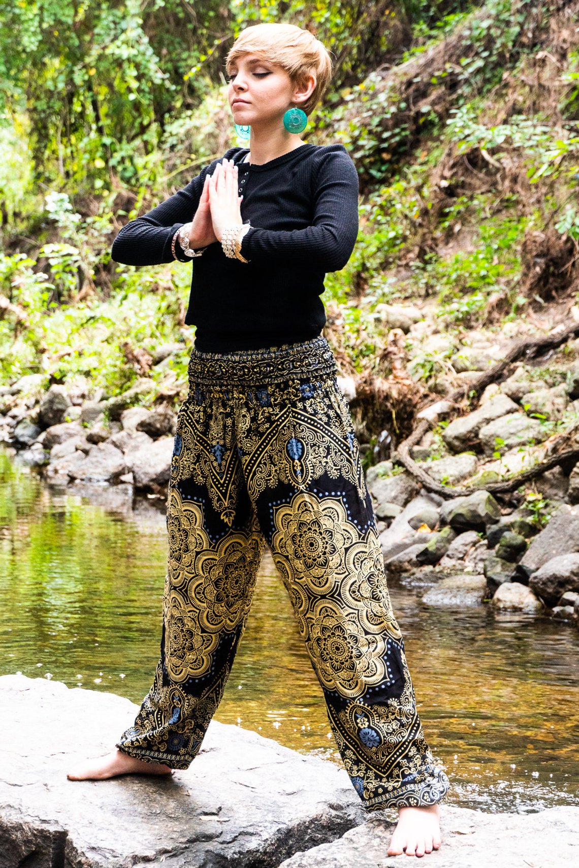 Noir Sandstone Mandala Flow Pants
